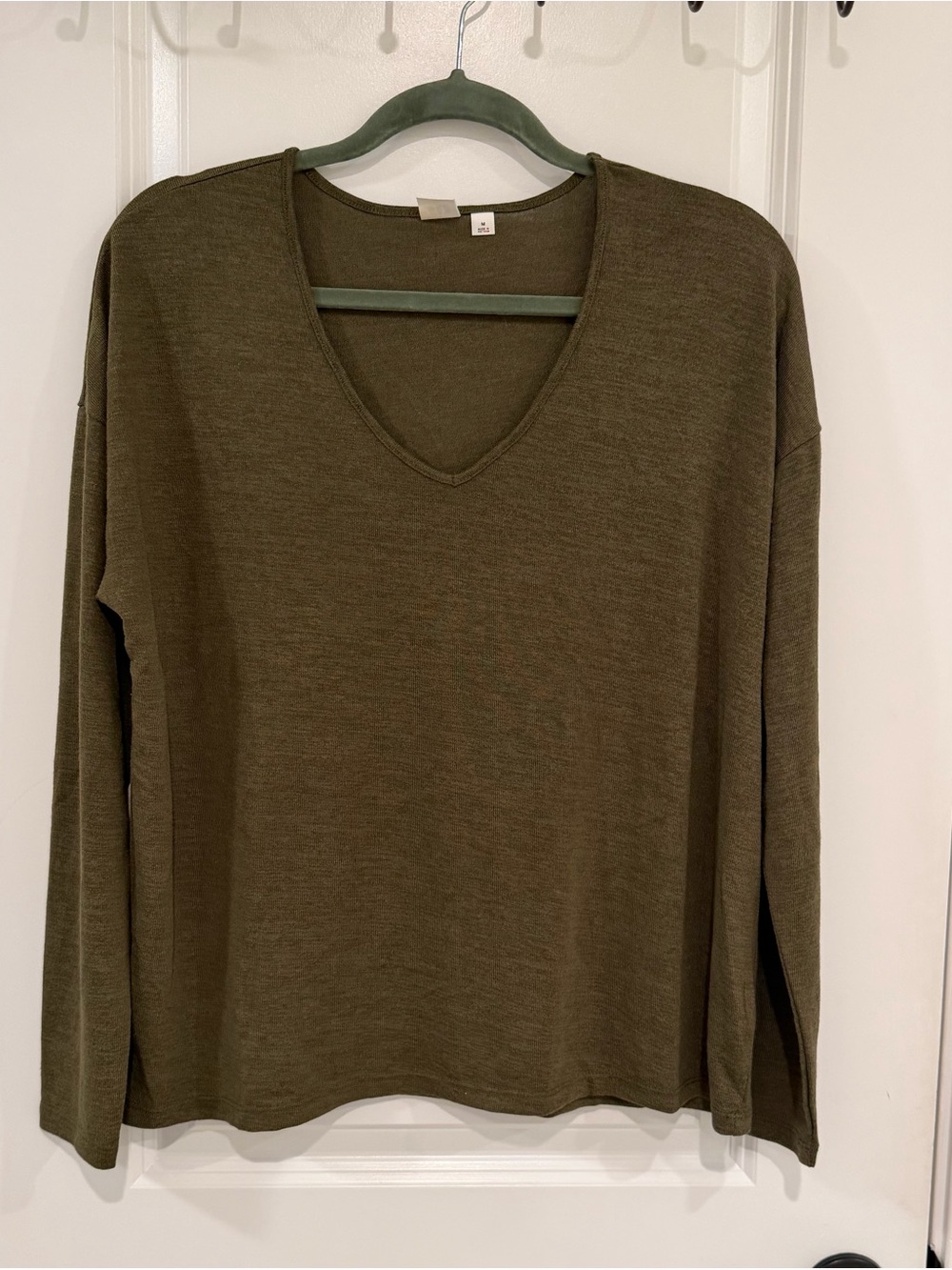 GAP Olive Green V-Neck Long Sleeve Top Medium